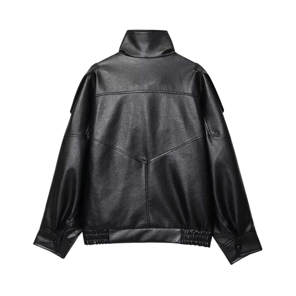 Chaqueta Midnight Rebel — Cuero Sintético Negro con Estilo Oversize