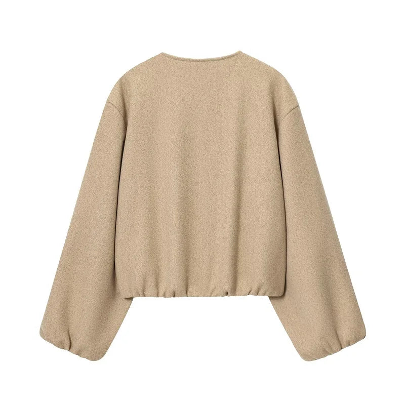 Chaqueta Cherry Pulse — Estilo Streetwear con Corte Cropped Moderno