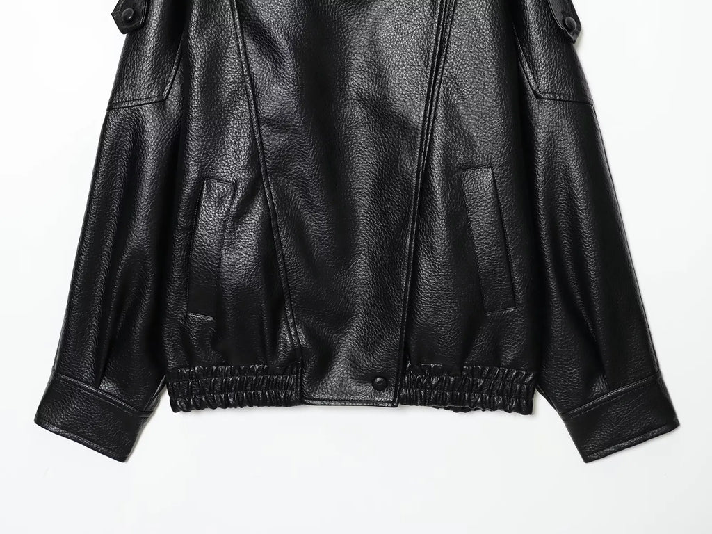 Chaqueta Midnight Rebel — Cuero Sintético Negro con Estilo Oversize